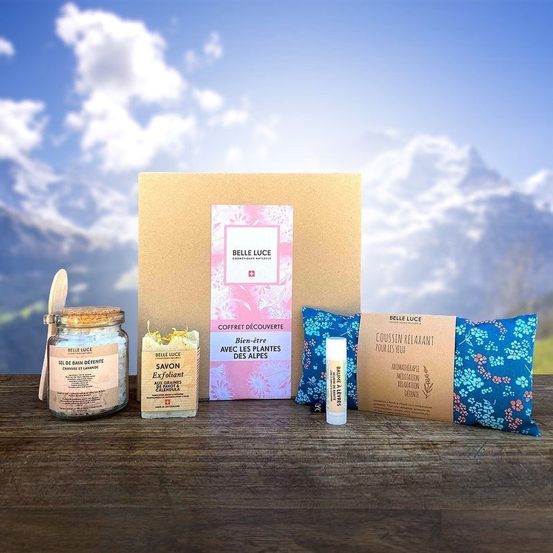 Plongez dans un bain relaxant avec notre Sel de Bain Relaxant. Cette formule apaisante est conçue pour détendre votre corps et votre esprit après une journée bien remplie.  Offrez à votre peau une exfoliation douce avec notre Savon Exfoliant 