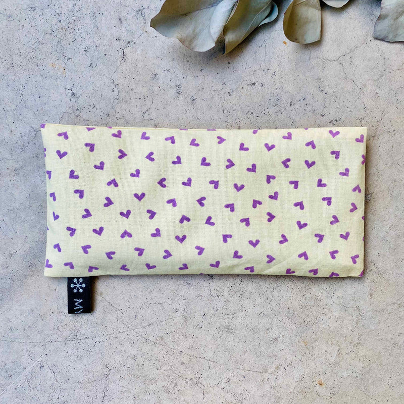 Entspannendes Kissen mit Lavendel-/Leinenblumen – Love-Stoff – 100 % Öko-Tex-zertifizierte Baumwolle