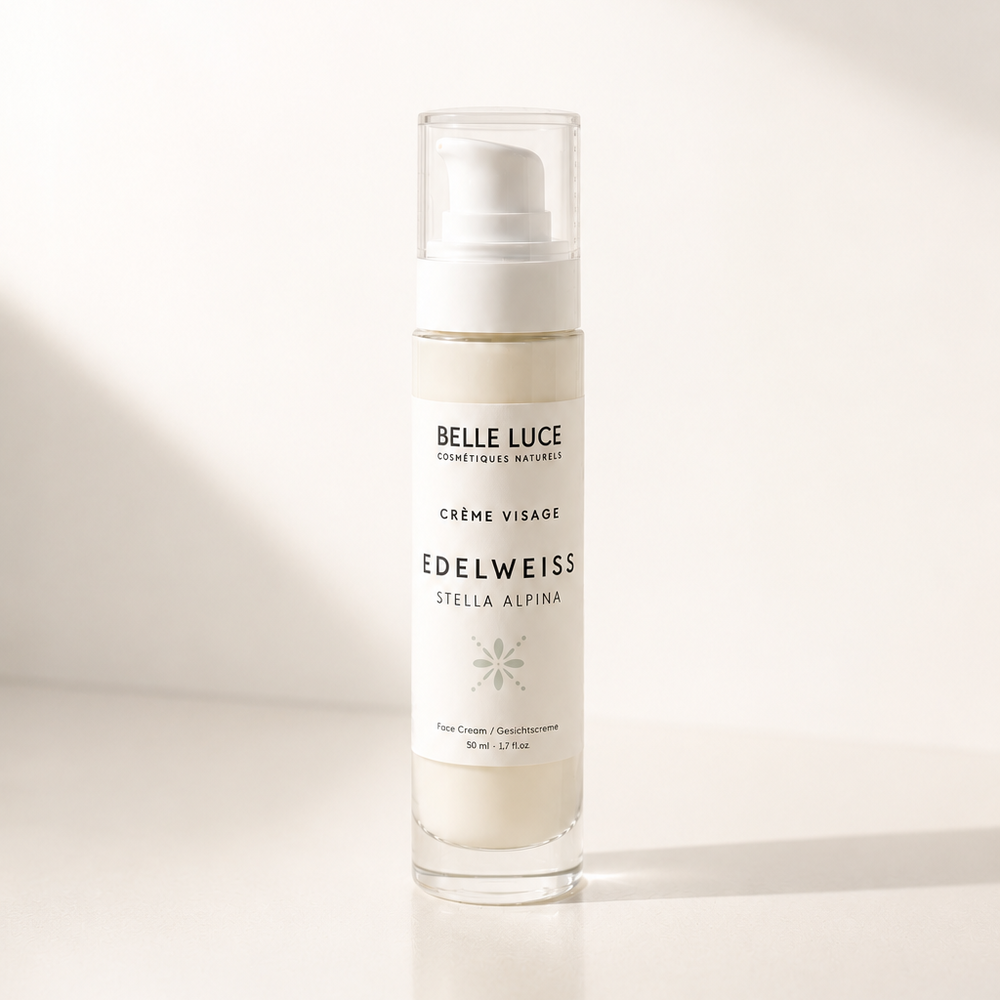 Crème de jour Edelweiss Stella Alpina BIO Belle Luce, flacon pompe en verre 50 ml